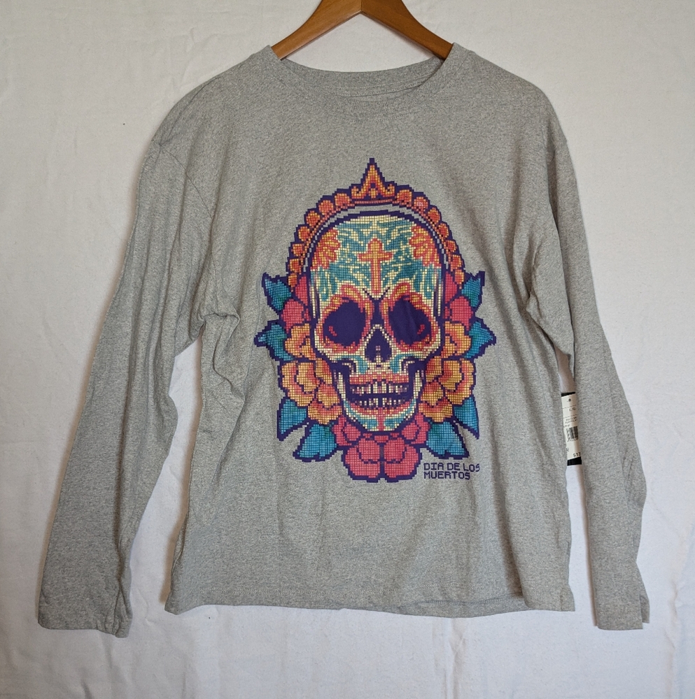 Gray Long Sleeve Shirt with Colorful Skull Design